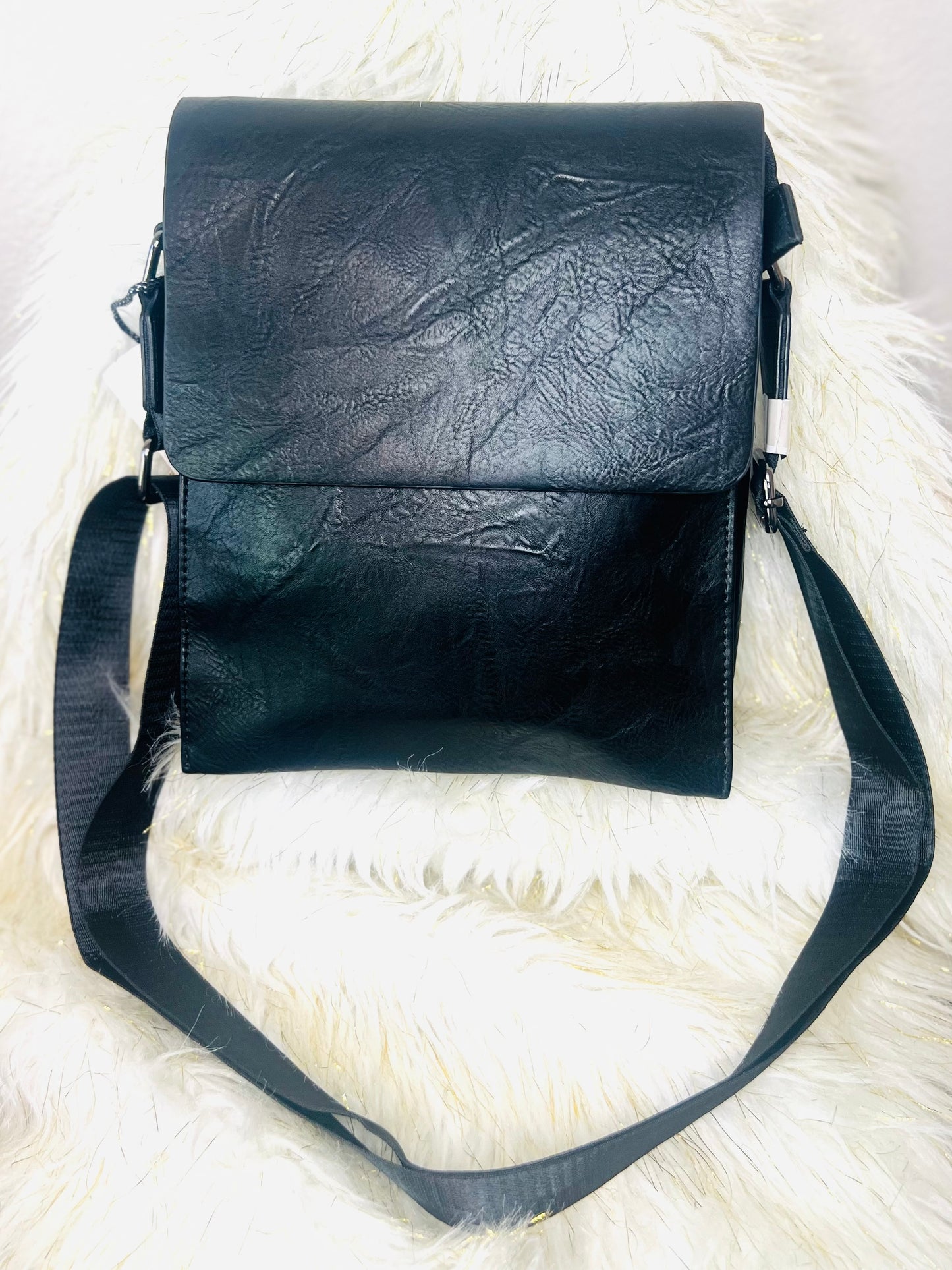 Unisex Crossbody Messengers